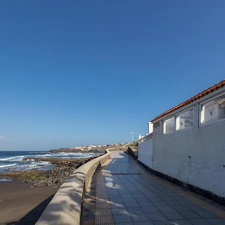 Holiday home Sea Views Private Terrace 2br House Near The *
