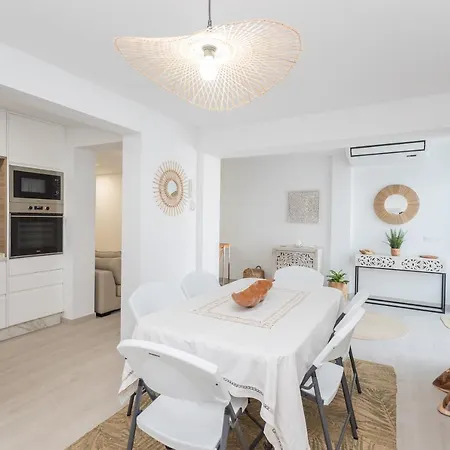 Casa vacanze Sea Views Private Terrace 2br House Near The *