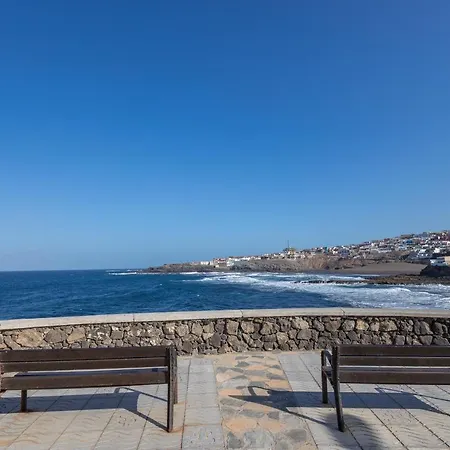 Sea Views Private Terrace 2br House Near The Casa vacanze Telde
